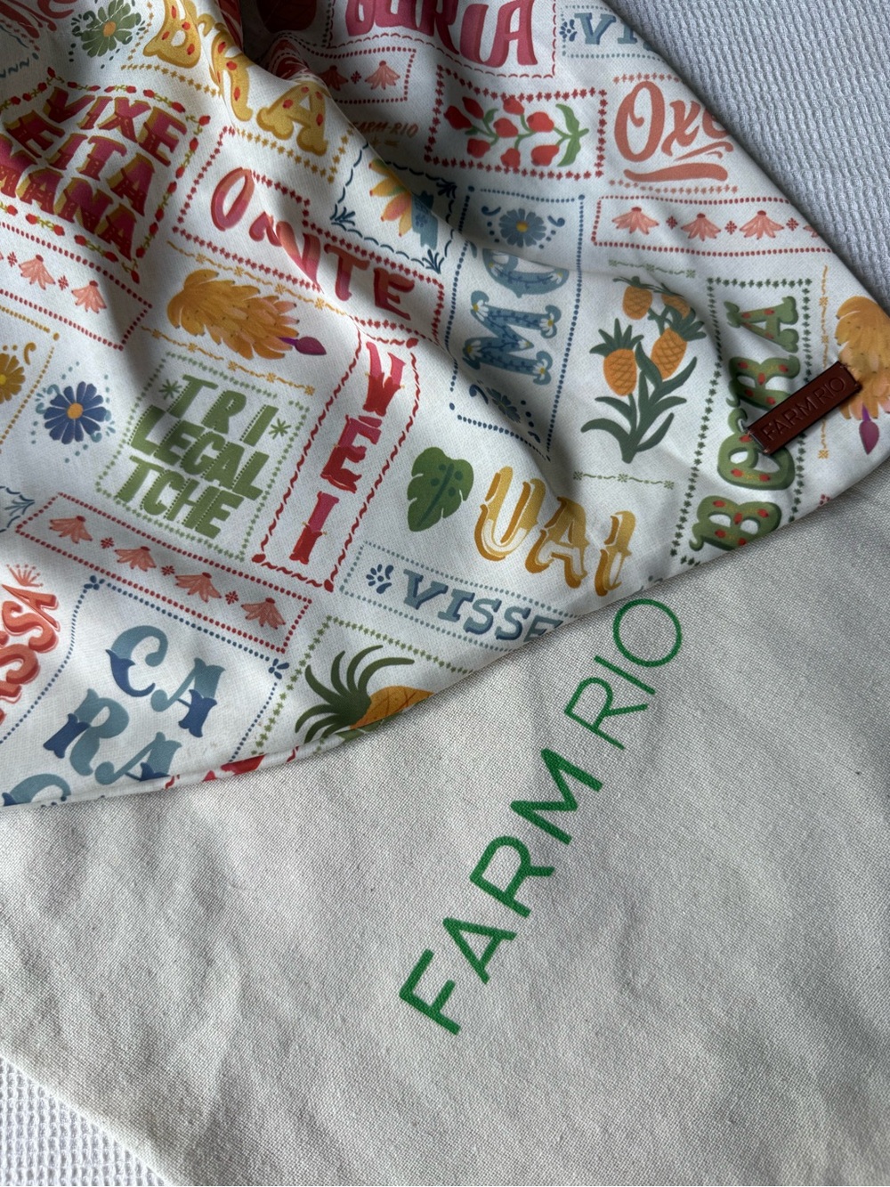 NWT FARM Rio Women's Silk Scarf Mini Bag - Picture 5 of 8